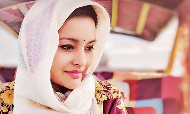 Looking for a magical connection – Renu Desai