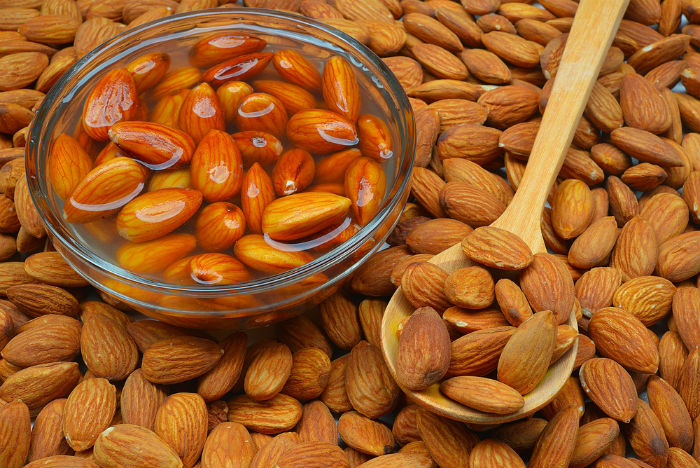 Why should we eat soaked almonds? Here are the reasons..!