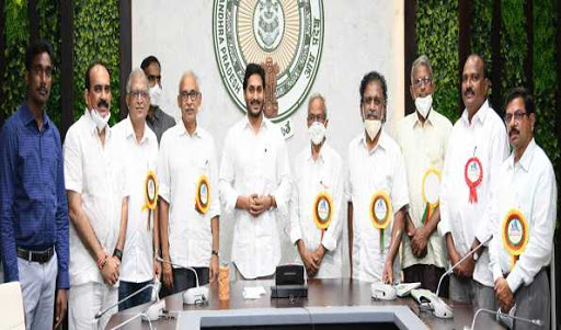 YS Jagan with Communist Leaders at his camp office