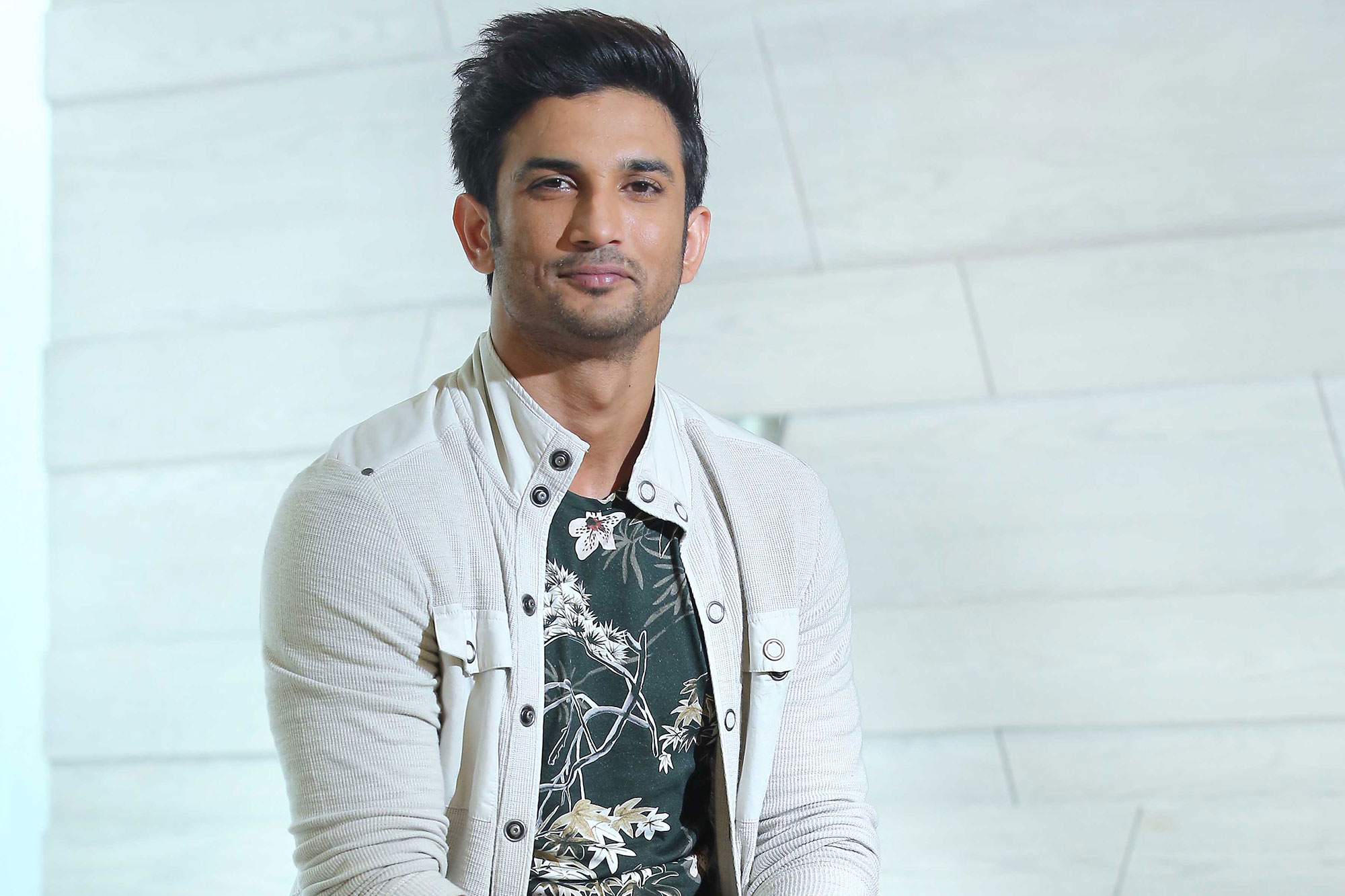 Actor Sushant Singh Rajput commits Suicide | DESIblitz