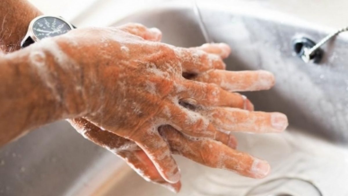 As COVID-19 vaccines come into sight, experts stress on continued handwashing
