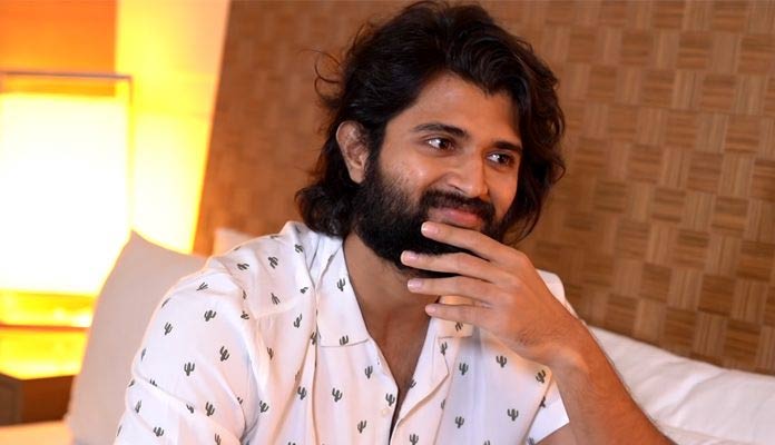 Vijay Devarakonda rubbishes Liger OTT rumors