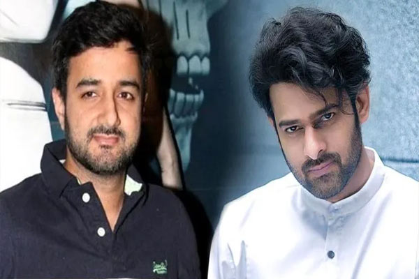 Prabhas ‘WAR’ with Siddharth Anand?