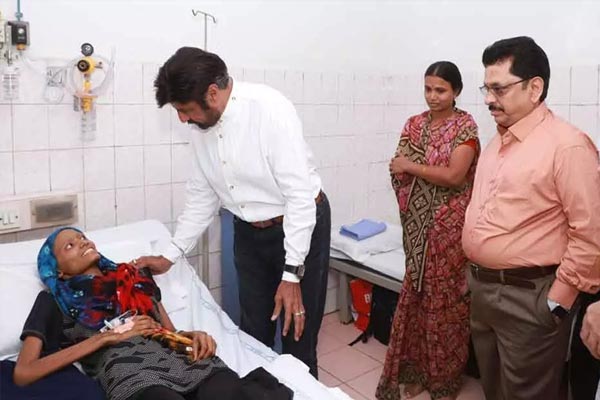 Balakrishna helps a cancer patient