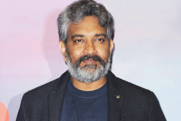 Rajamouli planning a Bollywood project