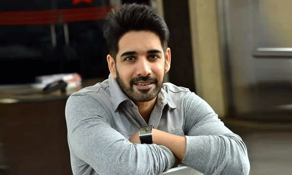 Flop Tollywood hero enters the Digital space