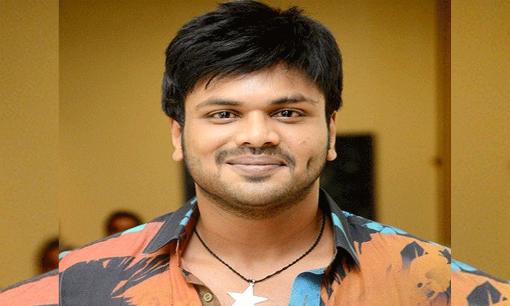 Manchu Manoj turns emotional with a promise