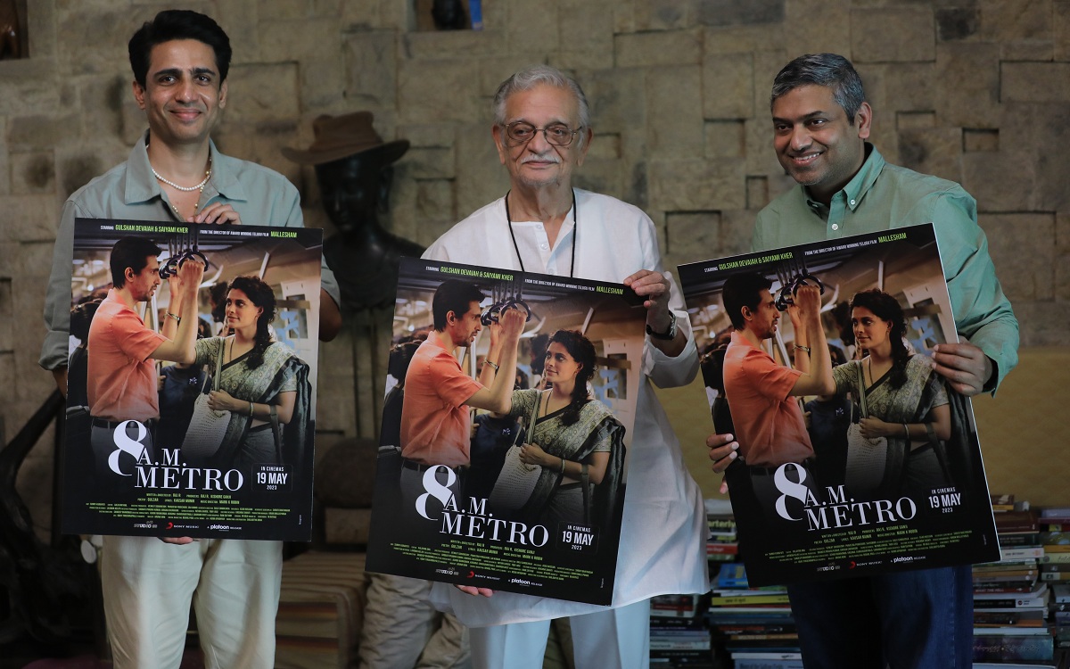 Gulzar Releases The Poster Of Saiyami Kher’s ‘8 A. M. Metro’