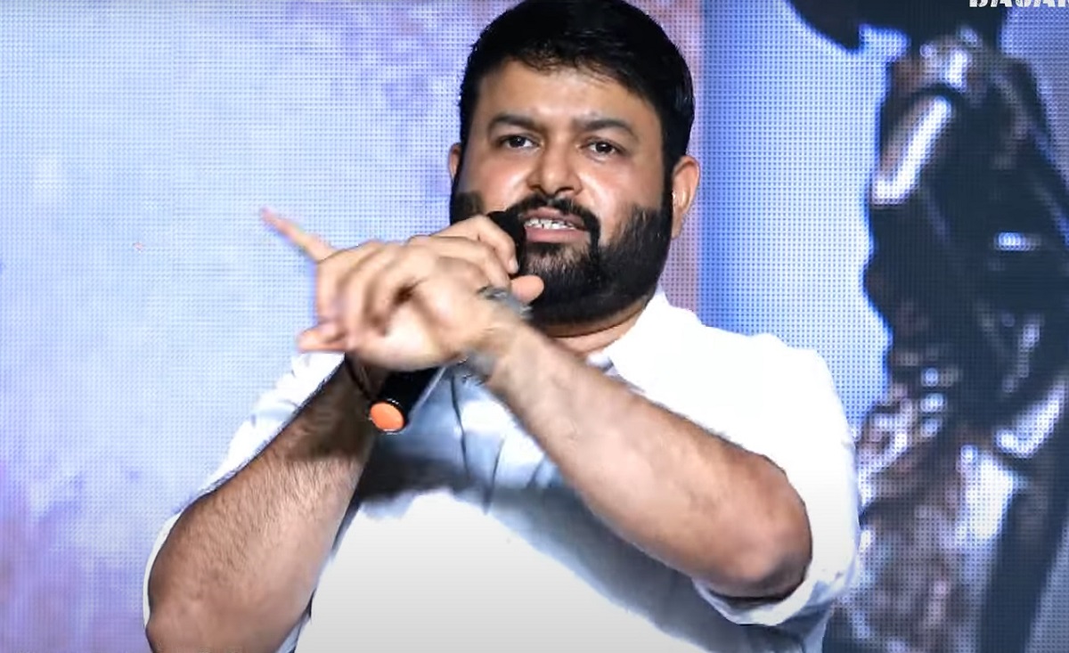 Thaman’s Loose Tongue On Stage