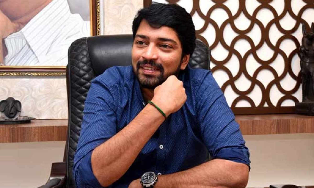 Tollywood Finds Replacement To Allari Naresh